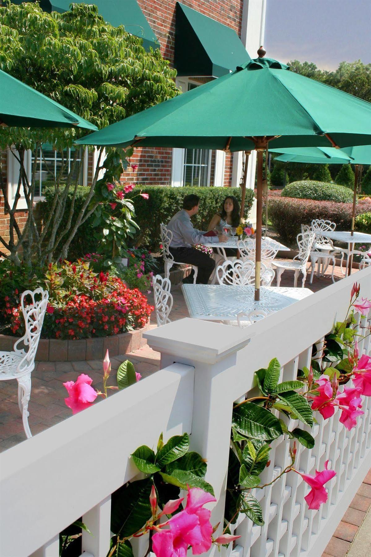 The Inn And Spa At East Wind Wading River Exterior photo